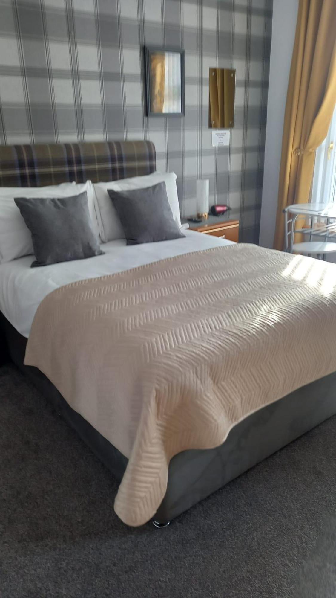 Fairfield Townhouse Guest House Inverness Eksteriør billede